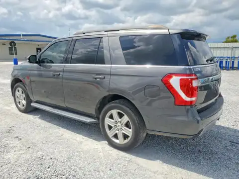 1FMJU1HT5JEA69327 — 2018 Ford Expedition, photo 2 from Copart, Minor dents and scratches