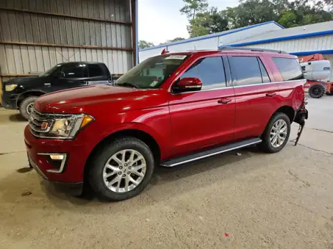 1FMJU1HT7LEA41192 Ford Expedition 2020 — Rear end damage, before-repair photo