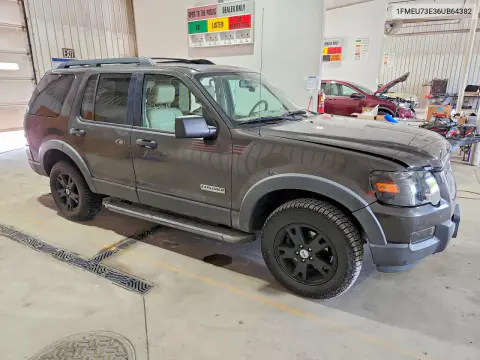 2006 Ford Explorer Xlt VIN 1FMEU73E36UB64382 фото 4