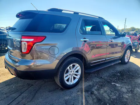 1FM5K8D84DGB76279 — 2013 Ford Explorer, photo 3 from Copart 23.10.2026, Side