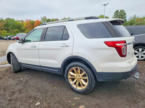 1FM5K8D85EGA40650 — 2014 Ford Explorer, фото 2 с аукциона Copart 29.09.2026, Механические повреждения