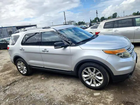 1FM5K7D86EGC05258 — 2014 Ford Explorer, photo 4 from Copart 19.10.2026, Normal wear