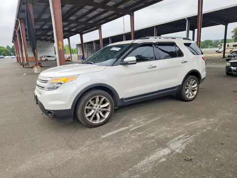 1FM5K8F83FGB68075 — 2015 Ford Explorer, Rear end (Rear End), before-repair photos