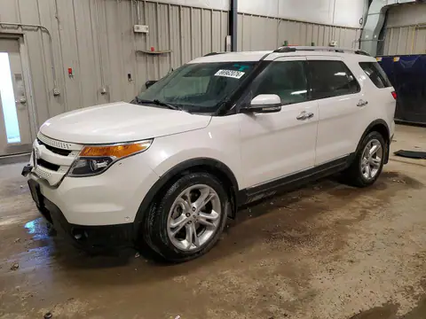 1FM5K8F81FGC42951 — 2015 Ford Explorer, Przód (Front End), zdjęć przed naprawą