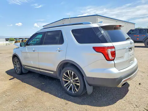 1FM5K8HT8GGB95467 — 2016 Ford Explorer, photo 2 from Copart 16.10.2026, Front end