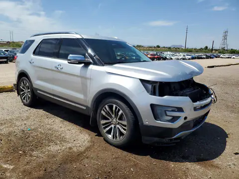 1FM5K8HT8GGB95467 — 2016 Ford Explorer, photo 4 from Copart 16.10.2026, Front end