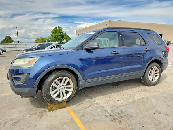 1FM5K7B82GGA50438 Ford Explorer 2016 — Rear end damage, before-repair photo
