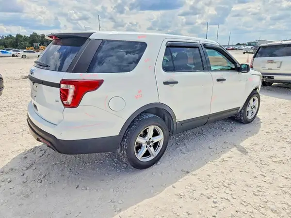 1FM5K8AR0GGA78674 — 2016 Ford Explorer, photo 3 from Copart 08.10.2026, All-over damage