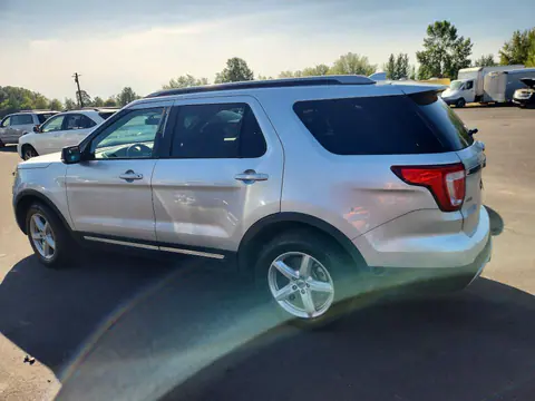 2016 Ford Explorer VIN 1FM5K8D87GGA47988 фото 2