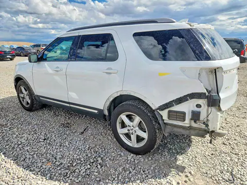 2016 Ford Explorer VIN 1FM5K8D80GGC22372 фото 2