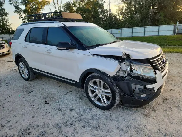 1FM5K7D80GGC62347 — 2016 Ford Explorer, фото 4 с аукциона Copart, Передняя часть