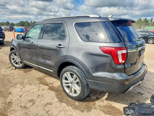 1FM5K8D86GGC95066 — 2016 Ford Explorer, foto 2 de Copart, Lateral