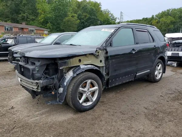 1FM5K8D86GGC97299 Ford Explorer 2016 — Front end damage, before-repair photo