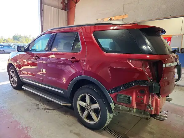 1FM5K8D88GGC69004 — 2016 Ford Explorer, photo 2 from Copart 05.10.2026, Rear end