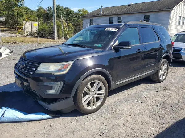 1FM5K8D80GGC19603 Ford Explorer 2016 — Front end damage, before-repair photo