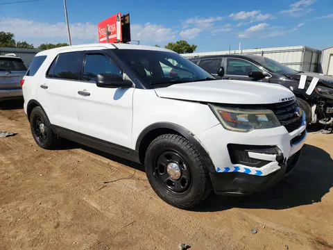 2016 Ford Explorer Police Interceptor VIN 1FM5K8AR5GGD04594 фото 4