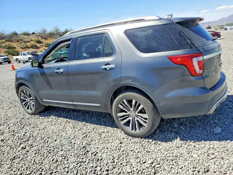2017 Ford Explorer VIN 1FM5K8HT8HGA88582 фото 2
