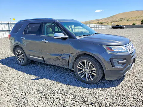 2017 Ford Explorer VIN 1FM5K8HT8HGA88582 фото 4