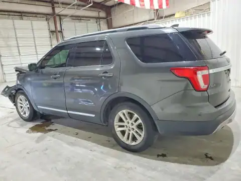 1FM5K7D89HGA86772 — 2017 Ford Explorer, photo 2 from Copart 24.09.2026, Front end