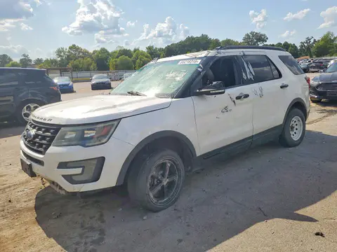 1FM5K8GT7HGB70160 — 2017 Ford Explorer, Передняя часть (Front End), фото до ремонта
