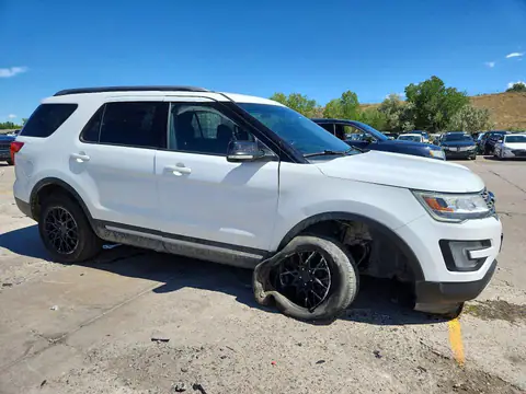 1FM5K8D82HGC21242 — 2017 Ford Explorer, фото 4 с аукциона Copart 28.10.2026, ПЕРЕДНЯЯ ЧАСТЬ