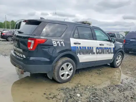 1FM5K8AR3HGA13285 — 2017 Ford Explorer, zdjęcie 3 z Copart, Przód