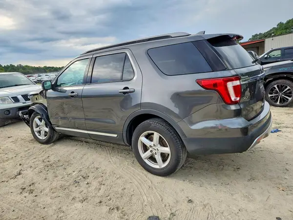 1FM5K8DHXHGC64582 — 2017 Ford Explorer, zdjęcie 2 z Copart 13.10.2026, Przód