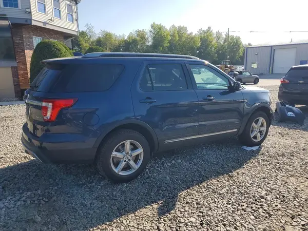 1FM5K8D84HGD75144 — 2017 Ford Explorer, zdjęcie 3 z Copart 07.10.2026, Przód