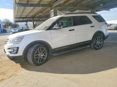 1FM5K8GTXHGD42309 — 2017 Ford Explorer, ხანძარი (Burn), ფოტოები შეკეთებამდე