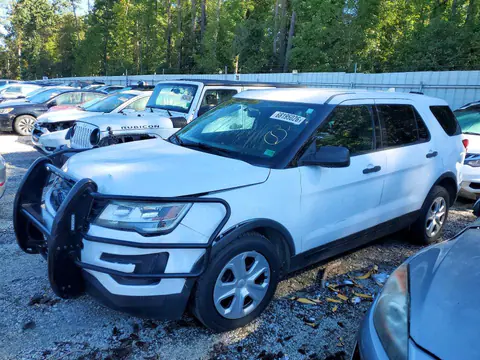 1FM5K8AR3HGE30258 — 2017 Ford Explorer, Передняя часть (Front End), фото до ремонта