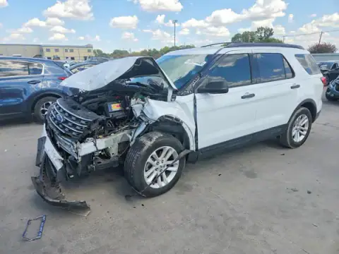 1FM5K7B83HGD40124 — 2017 Ford Explorer, წინა ნაწილი (Front End), ფოტოები შეკეთებამდე