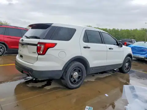 1FM5K8AR4HGE13081 — 2017 Ford Explorer, photo 3 from Copart, Rollover