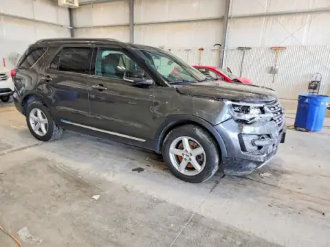 1FM5K8D85HGB06473 — 2017 Ford Explorer, photo 4 from Copart 05.10.2026, Front end