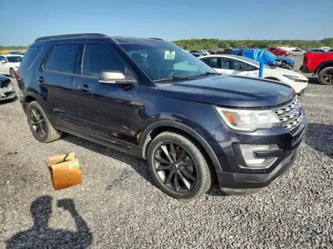 1FM5K7D82HGD40354 — 2017 Ford Explorer, ფოტო 4, Copart 07.10.2026, მცირე ჩაღრმავებები და ნაკაწრები