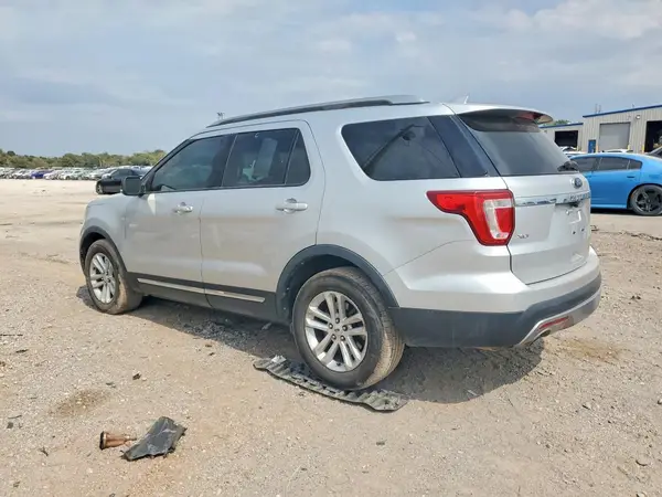 2017 FORD EXPLORER VIN 1FM5K7D87HGB62862 фото 2