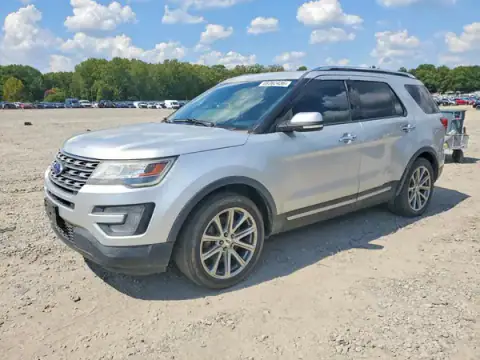 1FM5K7F83HGC68643 Ford Explorer 2017 — Side damage, before-repair photo