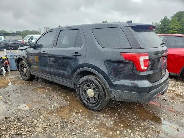1FM5K8AR7HGD60392 — 2017 Ford Explorer, zdjęcie 2 z Copart 05.10.2026, Przód