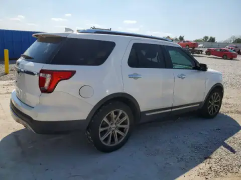 1FM5K7F83HGA95321 — 2017 Ford Explorer, zdjęcie 3 z Copart, Przód