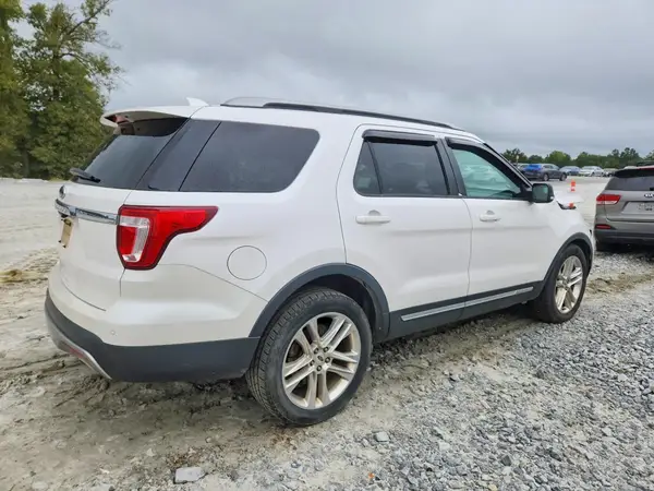 1FM5K7D86HGB19131 — 2017 Ford Explorer, photo 3 from Copart, Front end