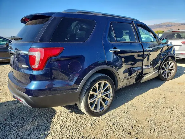 1FM5K7FH2HGE00162 — 2017 Ford Explorer, zdjęcie 3 z Copart 22.10.2026, Bok