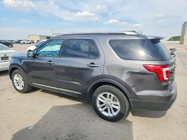 1FM5K7DH6HGC24400 — 2017 Ford Explorer, photo 2 from Copart 28.09.2026, Undercarriage damage