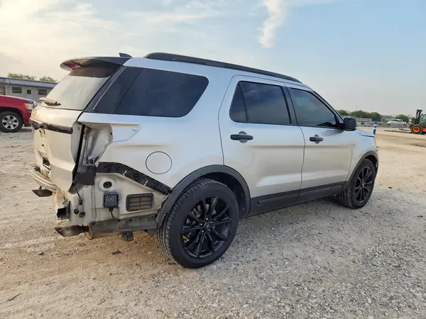 1FM5K7D88HGE37042 — 2017 Ford Explorer, photo 3 from Copart, Rear end