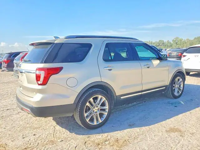 2017 FORD EXPLORER VIN 1FM5K7D83HGA31606 фото 3