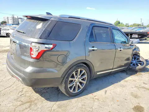 1FM5K8F83HGC92043 — 2017 Ford Explorer, zdjęcie 3 z Copart 22.10.2026, Przód