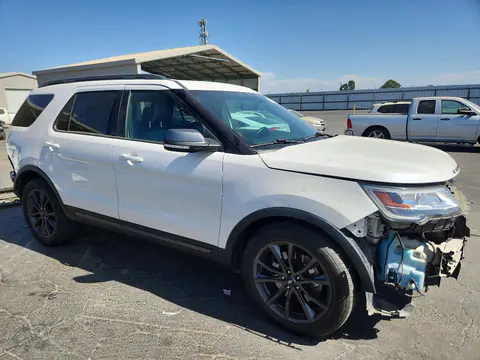 2017 Ford Explorer VIN 1FM5K7D81HGC21579 фото 4