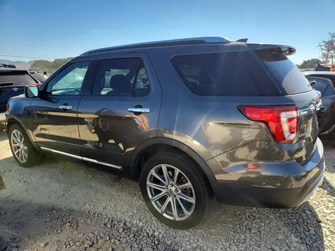 1FM5K8F82HGE11989 — 2017 Ford Explorer, photo 2 from Copart 13.10.2026, Front end