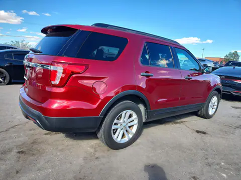1FM5K7B82HGD98189 — 2017 Ford Explorer, photo 3 from Copart, Front end