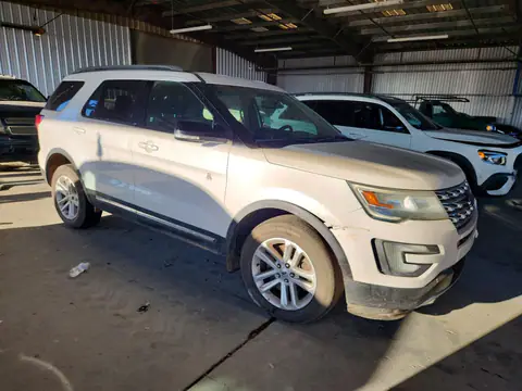 1FM5K7D86HGA12497 — 2017 Ford Explorer, photo 4 from Copart, Vandalism