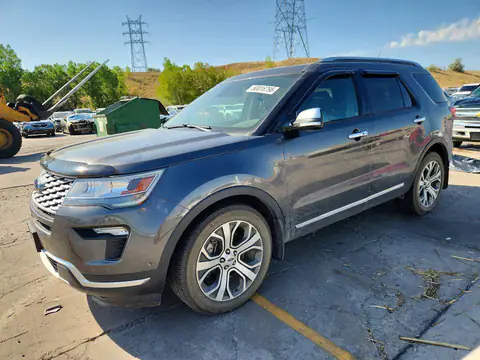 1FM5K8HT7JGC14212 — 2018 Ford Explorer, უკანა ნაწილი (Rear End), ფოტოები შეკეთებამდე