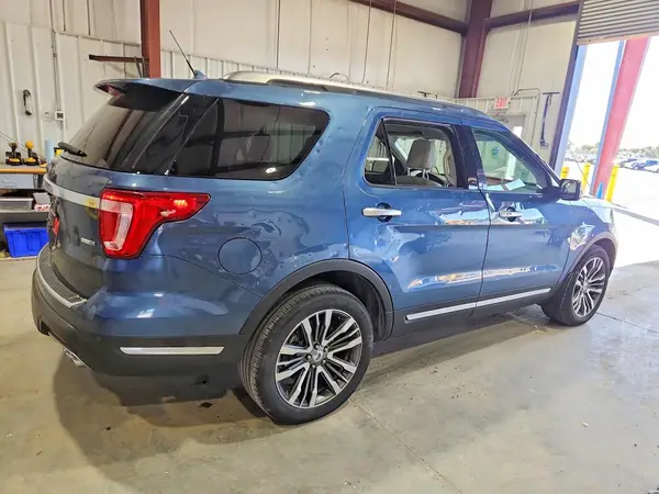 1FM5K8HT5JGC73999 — 2018 Ford Explorer, photo 3 from Copart 19.10.2026, Flood